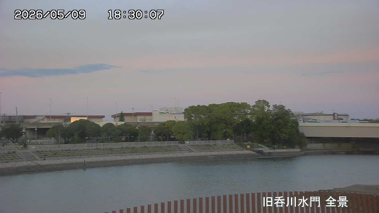 水門全景カメラ