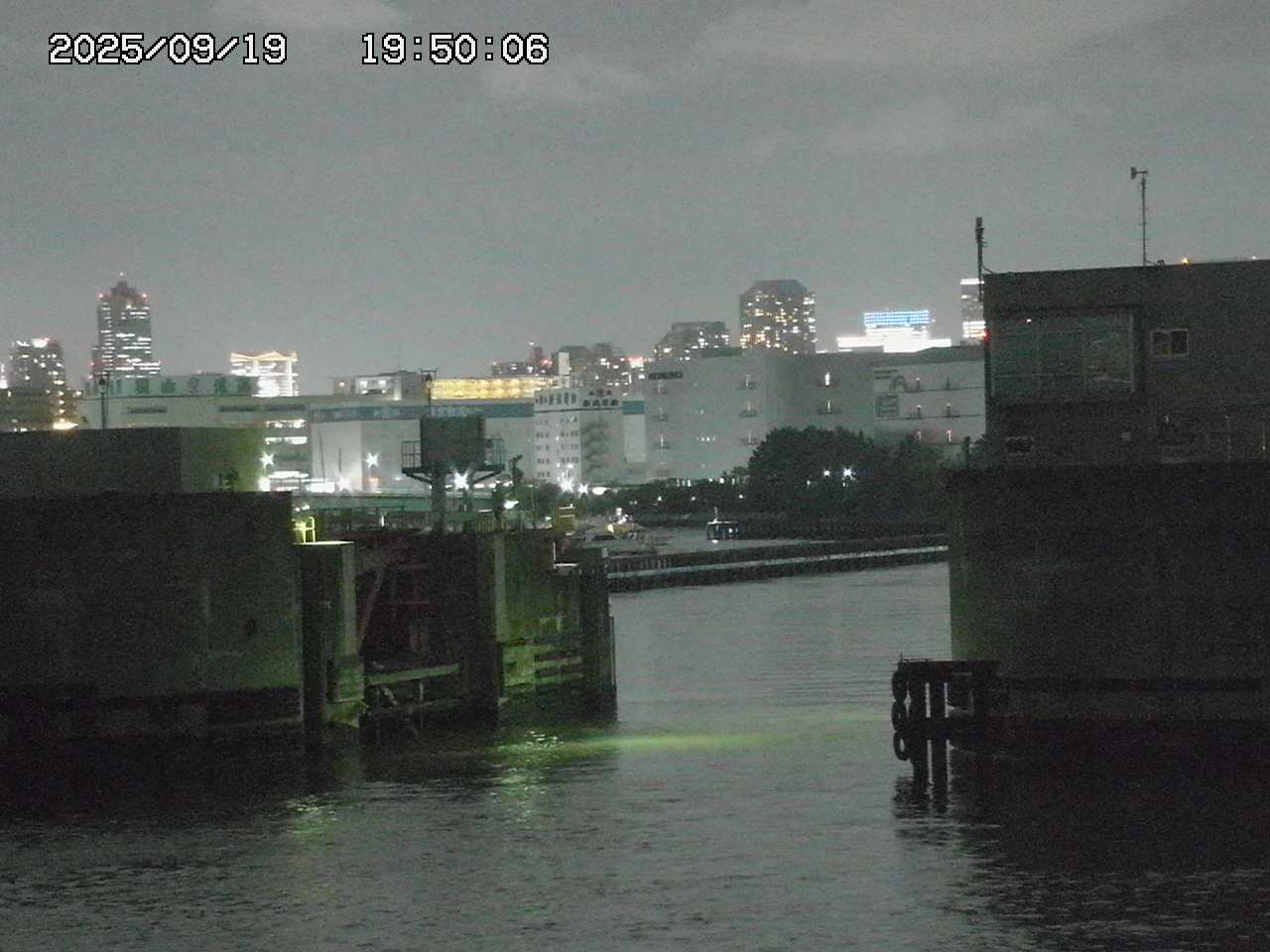 水門全景カメラ