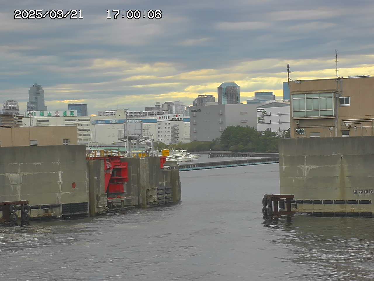 水門全景カメラ